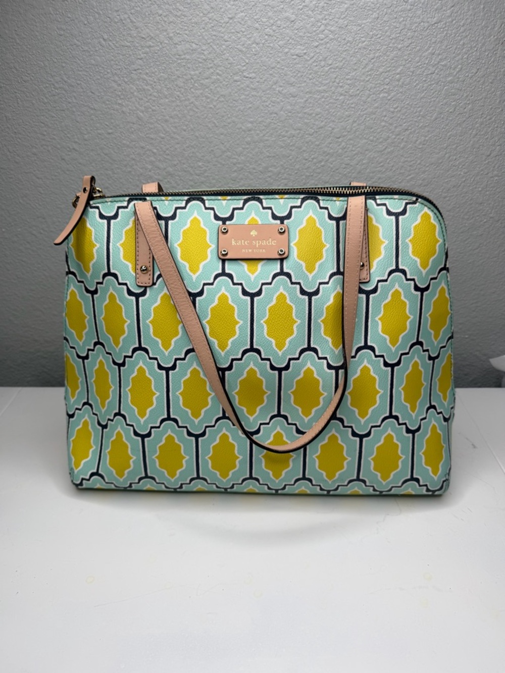 Kate Spade Cabana Tile Purse Tote Bag Womens  Blue Yellow Exotic Purse Feet